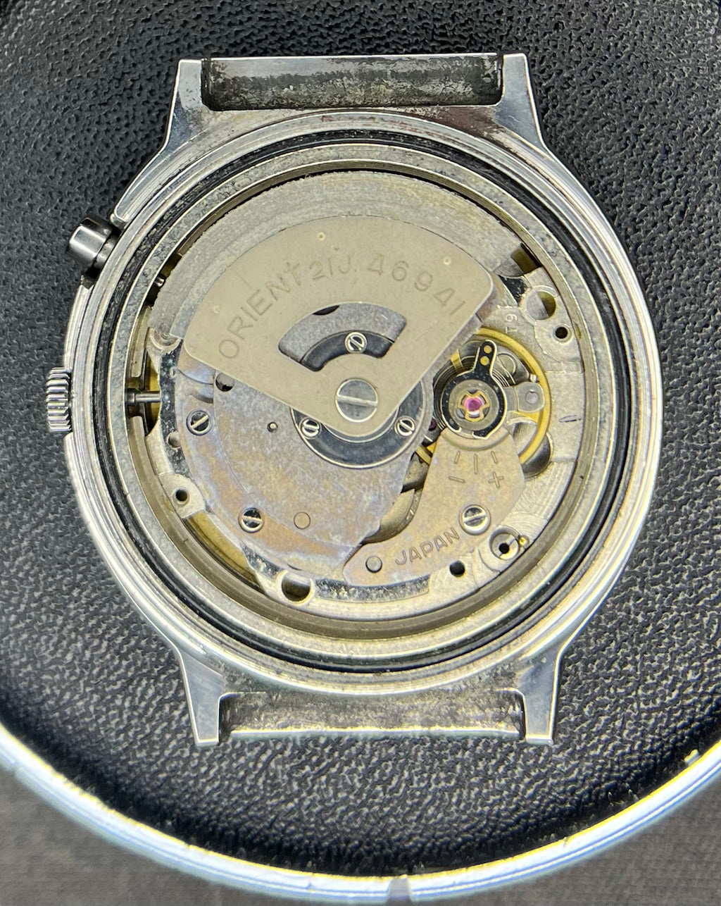 Orient Crystal Automático "Two-Tone" Cushion (36mm)