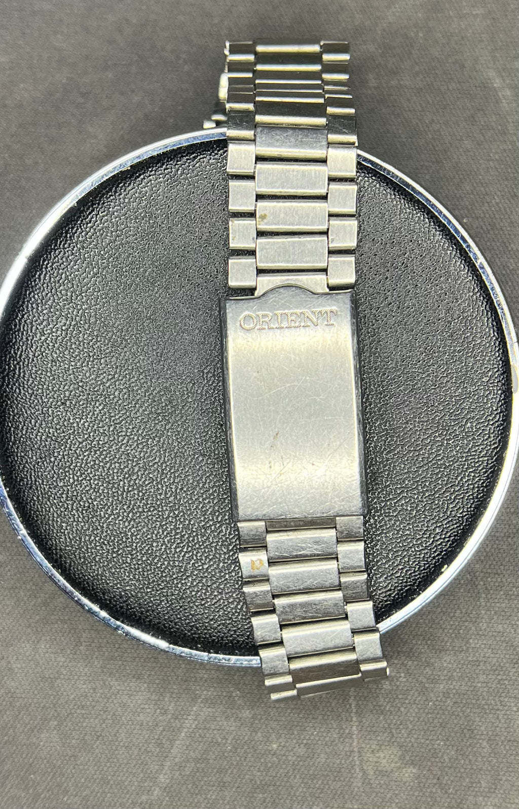 Orient Crystal Automático "Two-Tone" Cushion (36mm)